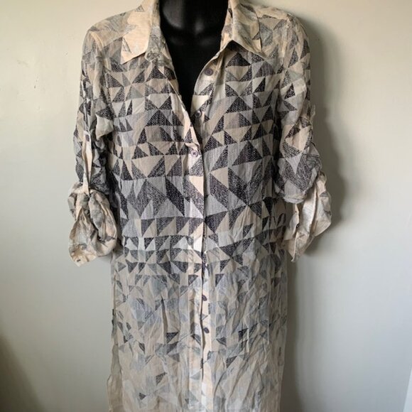 BCBGMaxazria 100% Silk Geometric Tunic Button up Blouse - Picture 1 of 8